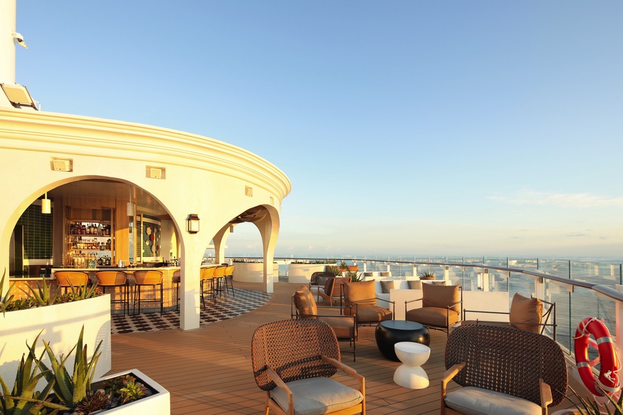 Celebrity Cruises, Celebrity Ascent, Sunset Bar 1 ©CEL.jpg